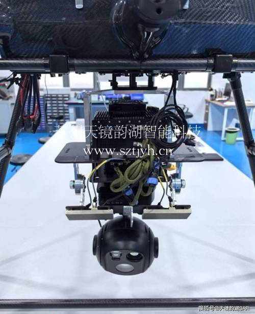 天镜韵湖:机载微型minisar系统